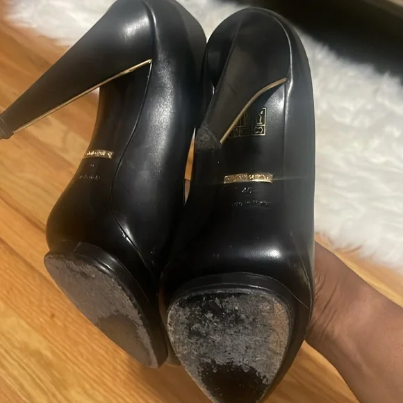 Roberto Cavalli black pumps with gold heel accent - Picture 9 of 11